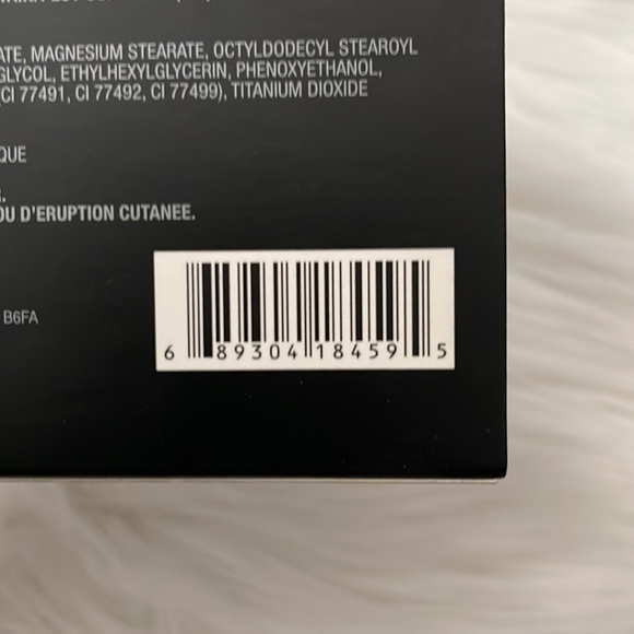 Brand New Anastasia Light to Medium Contour Kit - Picture 3 of 3